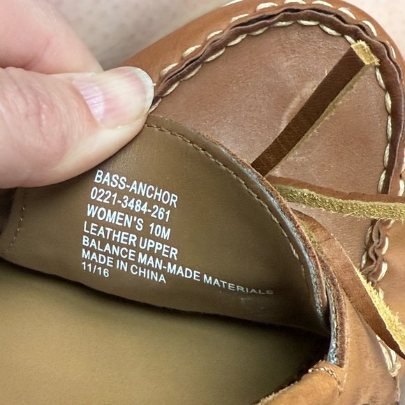 Bass Brown Leather Boat Shoes - Picture 2 of 4